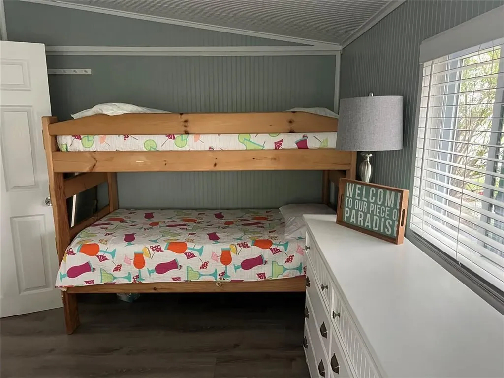 271 E Great Island Road Narragansett RI 02882