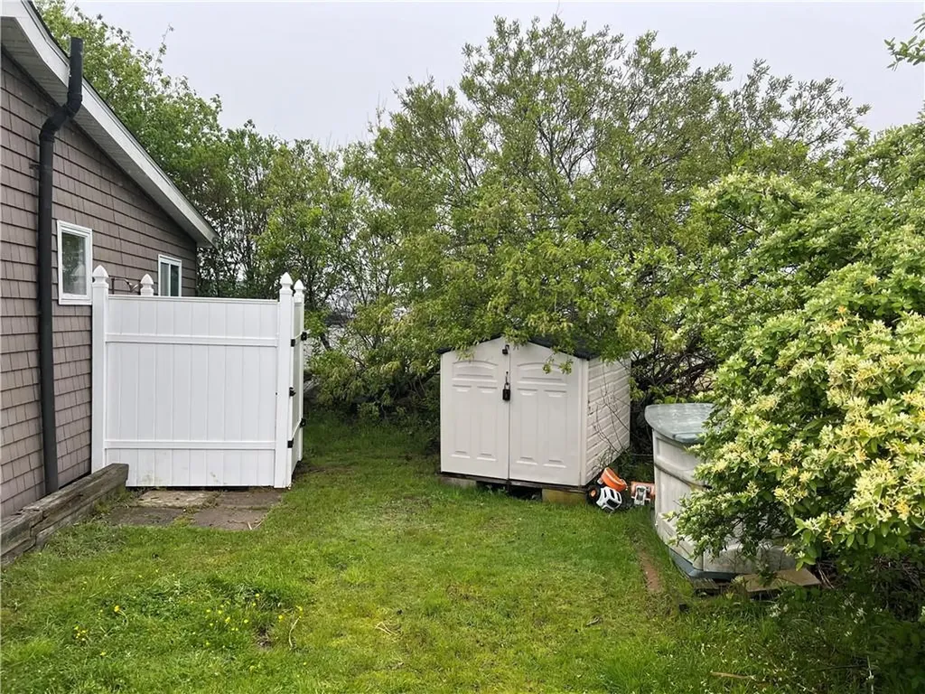 271 E Great Island Road Narragansett RI 02882