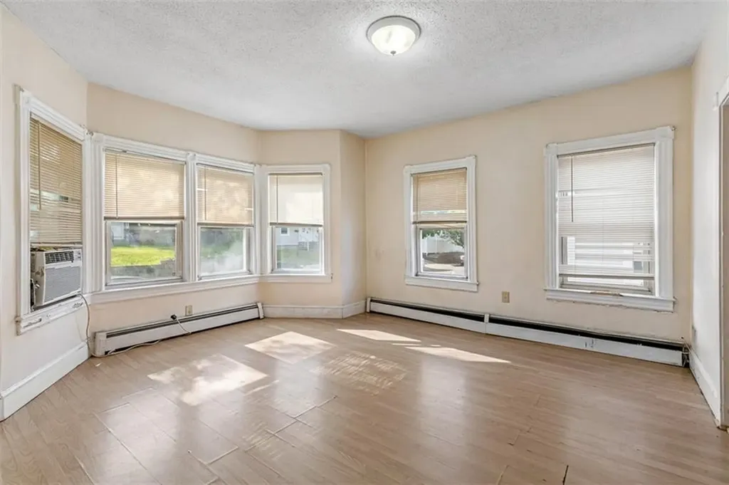 138 Garden Street Pawtucket RI 02860