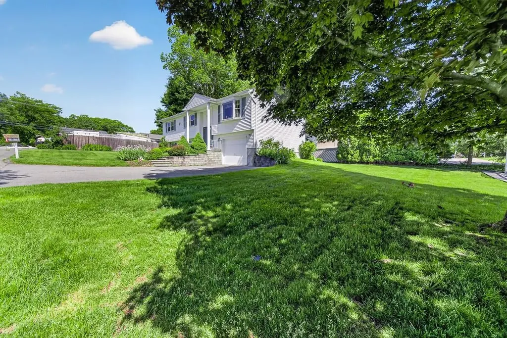 2 Garner Avenue Johnston RI 02919