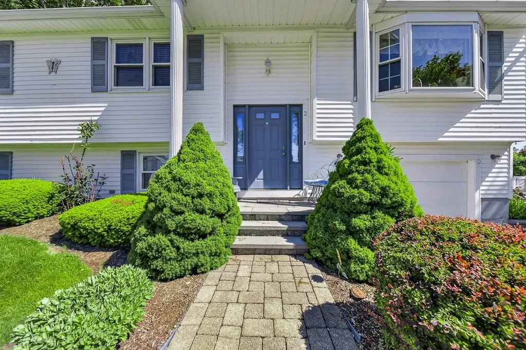 2 Garner Avenue Johnston RI 02919
