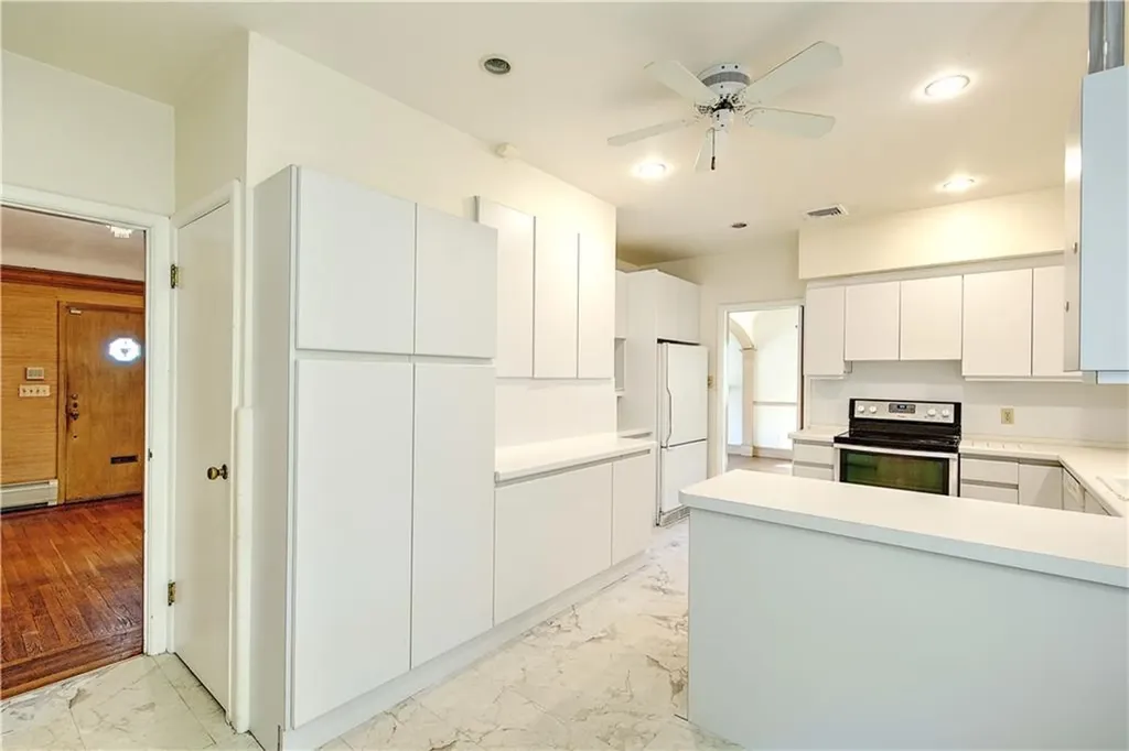 25 Brookway Road Providence RI 02906