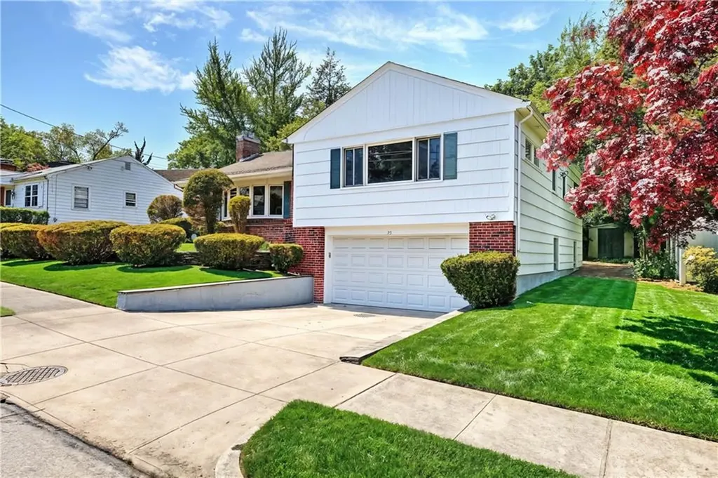 25 Brookway Road Providence RI 02906