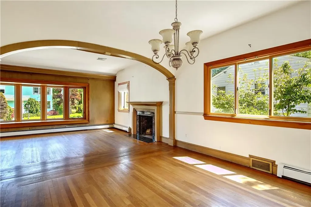25 Brookway Road Providence RI 02906