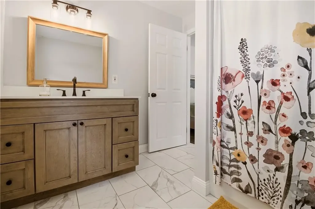 88 Grove Avenue East Providence RI 02914