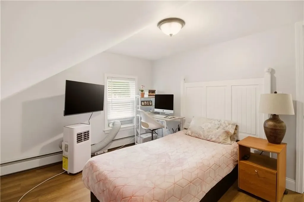 88 Grove Avenue East Providence RI 02914