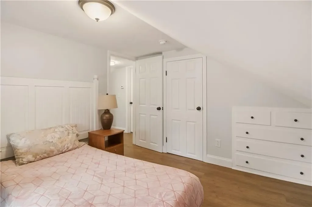 88 Grove Avenue East Providence RI 02914
