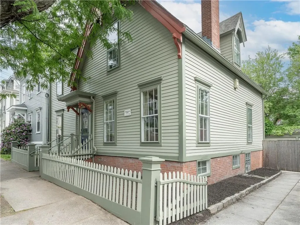 181 Williams Street Providence RI 02906
