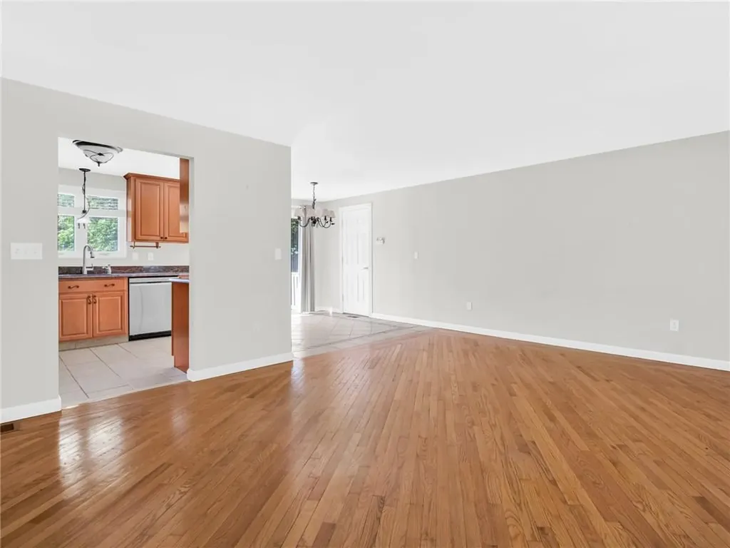 59 Carrs Lane Warwick RI 02886