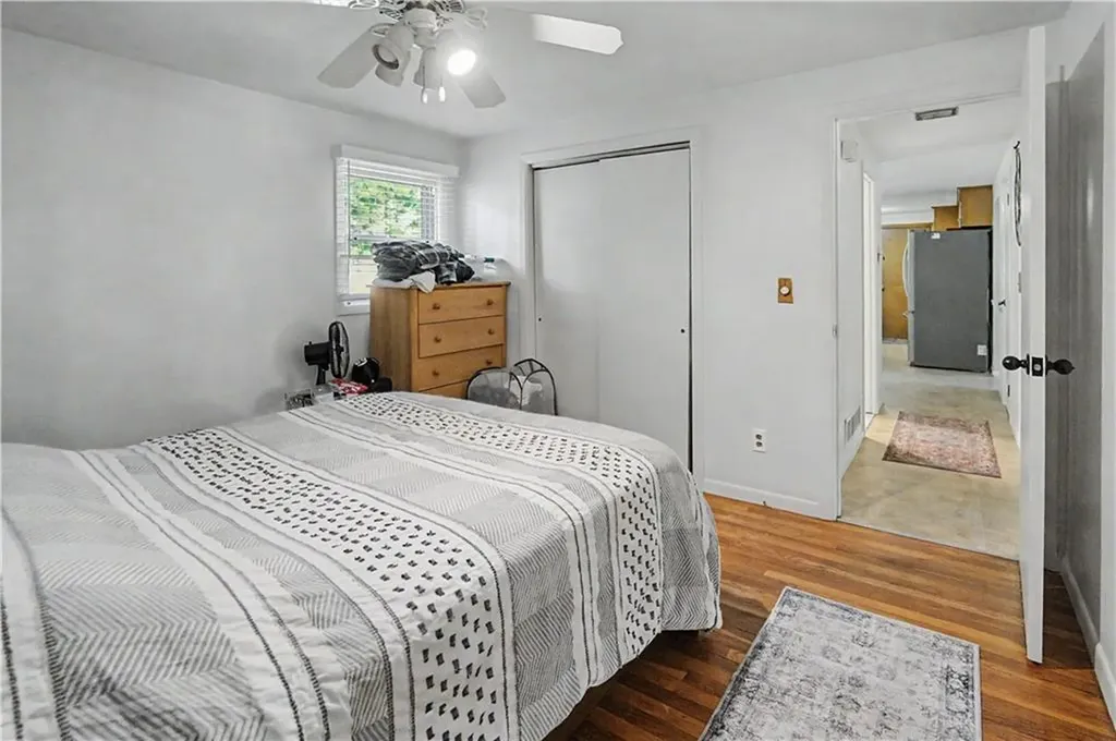 25 Walker Road Warwick RI 02889
