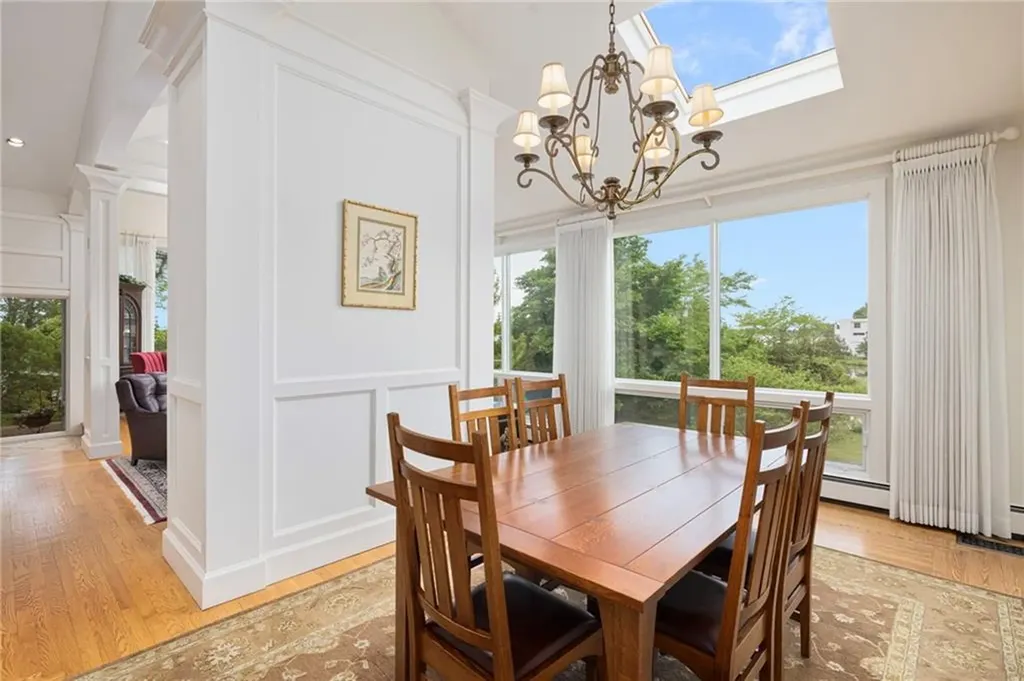 10 Nayatt Road Barrington RI 02806