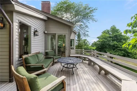 10 Nayatt Road Barrington RI 02806
