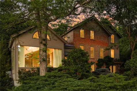 10 Nayatt Road Barrington RI 02806