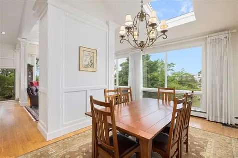 10 Nayatt Road Barrington RI 02806