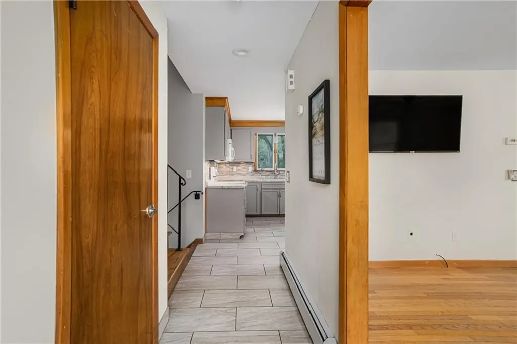 34 Grandview Drive West Warwick RI 02893