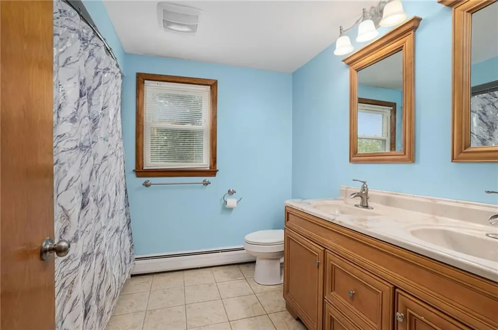 34 Grandview Drive West Warwick RI 02893