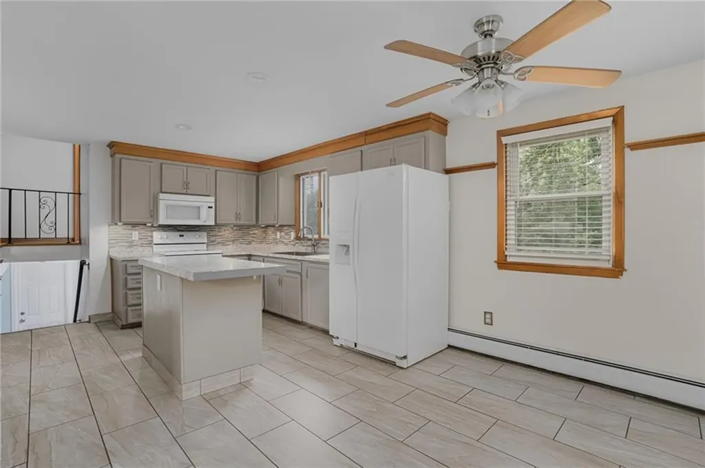 34 Grandview Drive West Warwick RI 02893