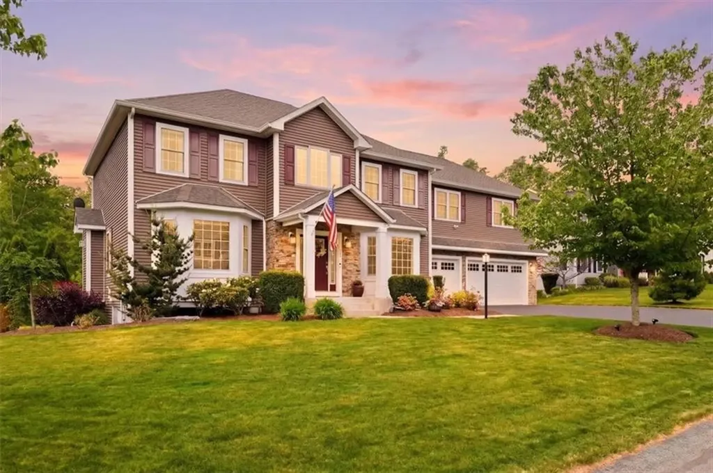 81 Cedar Forest Road Smithfield RI 02917