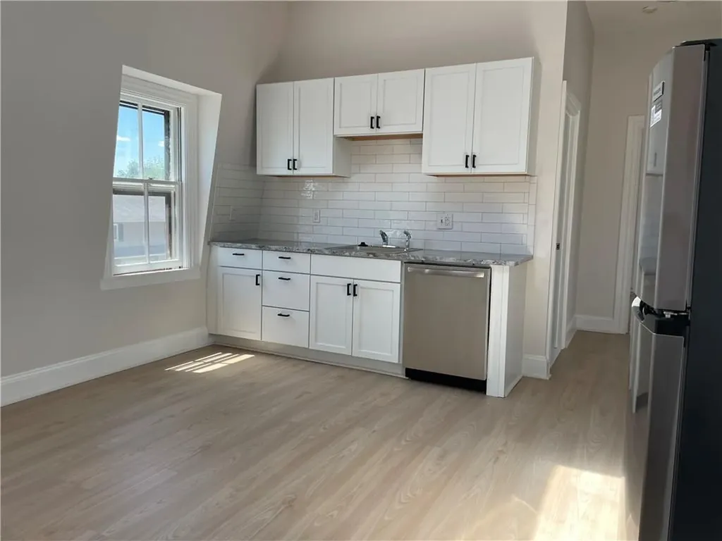 358 Carpenter Street Providence RI 02909