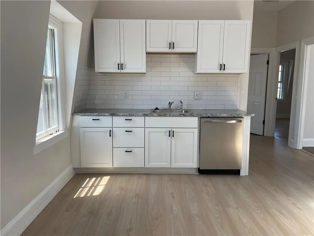 358 Carpenter Street Providence RI 02909