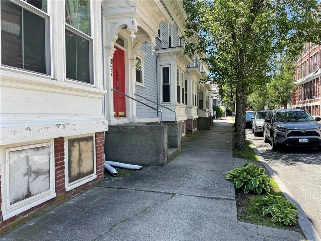 358 Carpenter Street Providence RI 02909