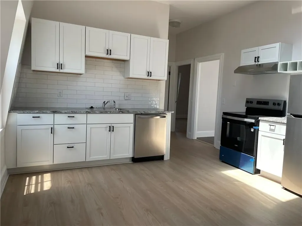 358 Carpenter Street Providence RI 02909