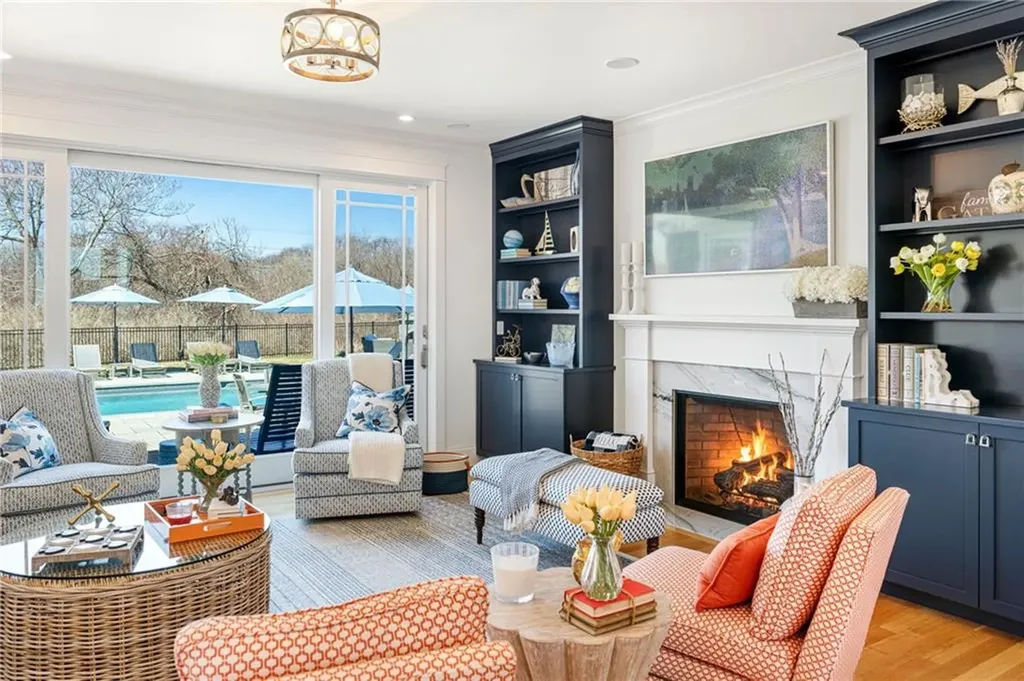 1048 Ocean Road Narragansett RI 02882