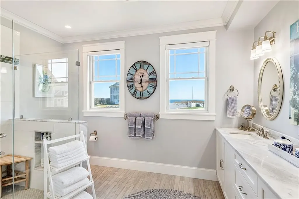 1048 Ocean Road Narragansett RI 02882