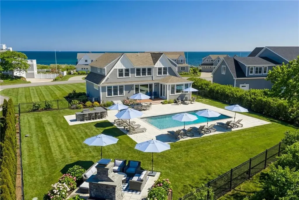 1048 Ocean Road Narragansett RI 02882
