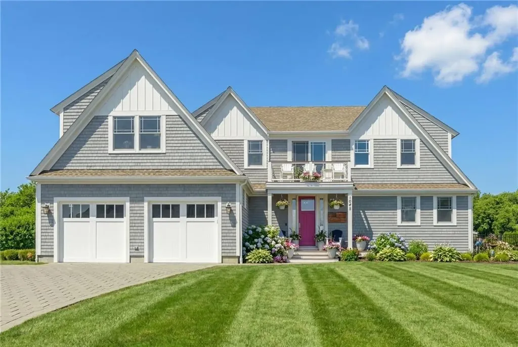 1048 Ocean Road Narragansett RI 02882