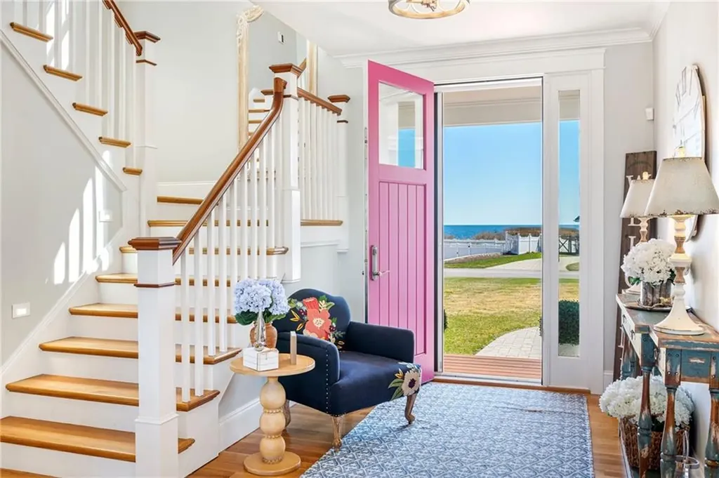 1048 Ocean Road Narragansett RI 02882