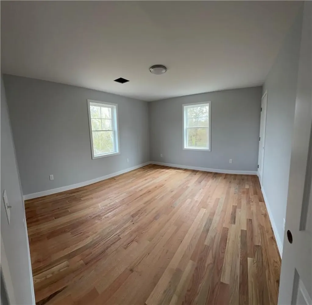 124 Birch Swamp Road Warren RI 02885