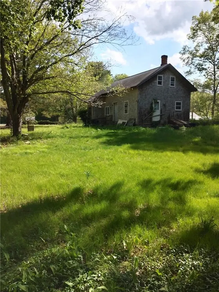 28 Beaver River Schoolhouse Road Richmond RI 02892