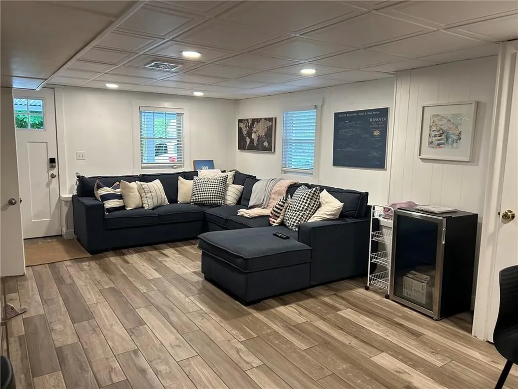 36 Fairway Road Narragansett RI 02882