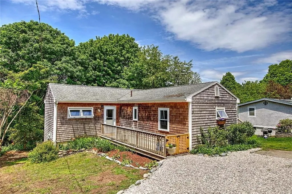 33 West Main Road Little Compton RI 02837