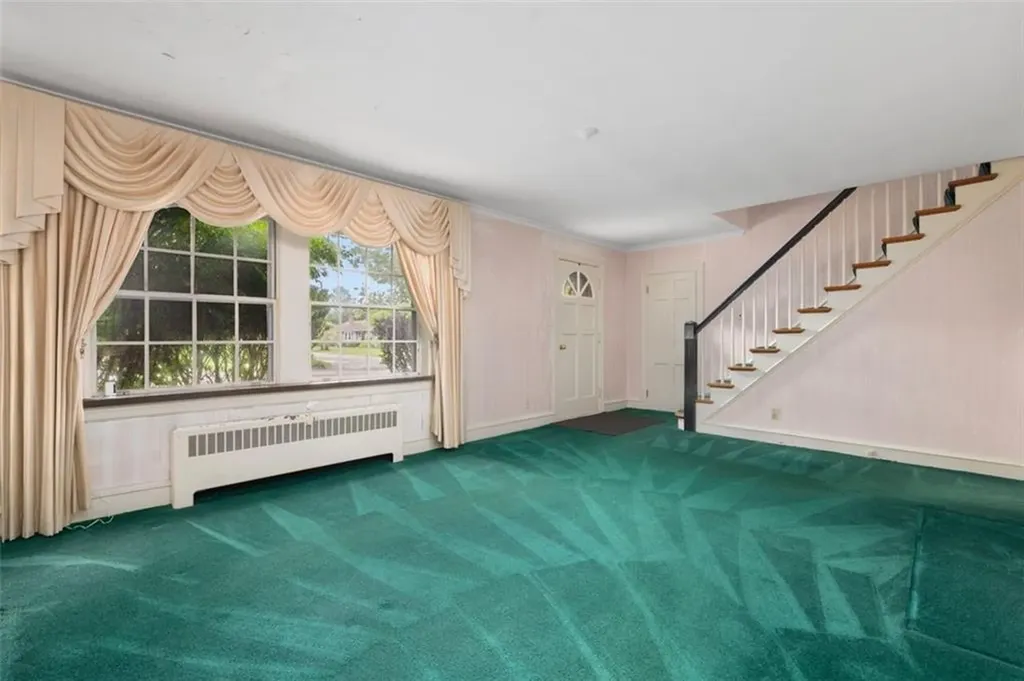 35 New Clark Road Cumberland RI 02864