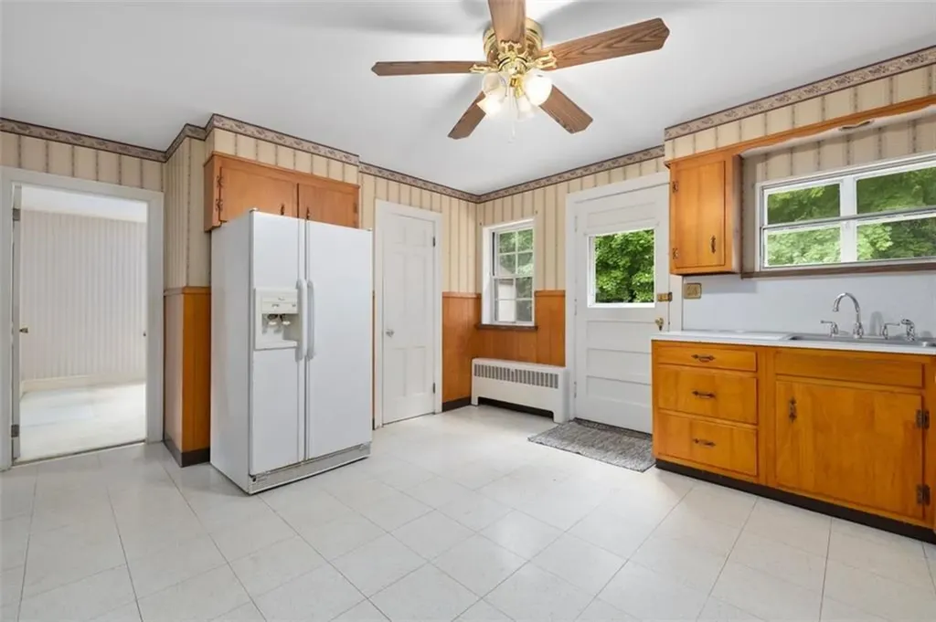 35 New Clark Road Cumberland RI 02864
