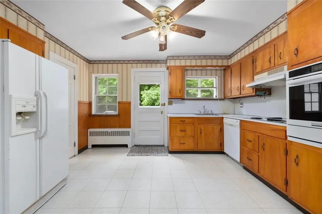 35 New Clark Road Cumberland RI 02864