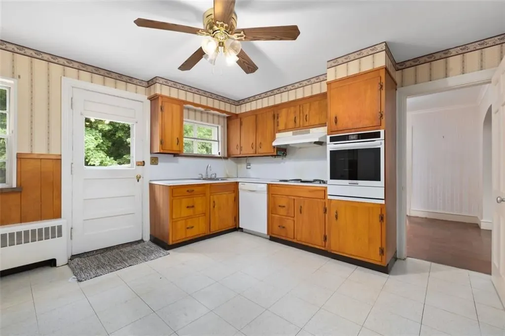 35 New Clark Road Cumberland RI 02864