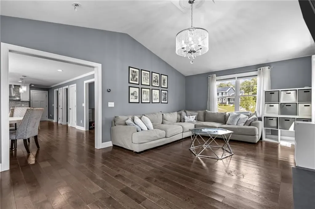 78 Harbor Ridge Lane Tiverton RI 02878