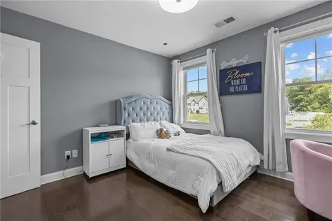 78 Harbor Ridge Lane Tiverton RI 02878