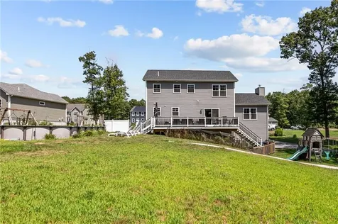78 Harbor Ridge Lane Tiverton RI 02878