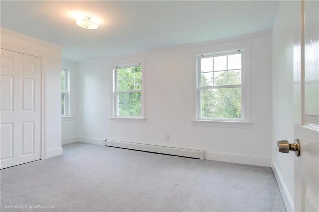 523 Bristol Ferry Road Portsmouth RI 02871