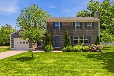523 Bristol Ferry Road Portsmouth RI 02871