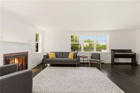 523 Bristol Ferry Road Portsmouth RI 02871