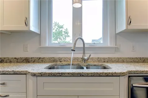 523 Bristol Ferry Road Portsmouth RI 02871