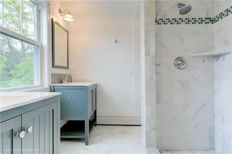523 Bristol Ferry Road Portsmouth RI 02871