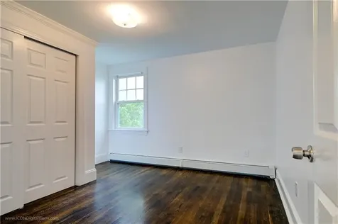 523 Bristol Ferry Road Portsmouth RI 02871