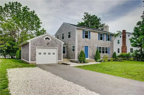 523 Bristol Ferry Road Portsmouth RI 02871