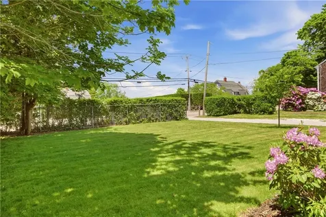 523 Bristol Ferry Road Portsmouth RI 02871